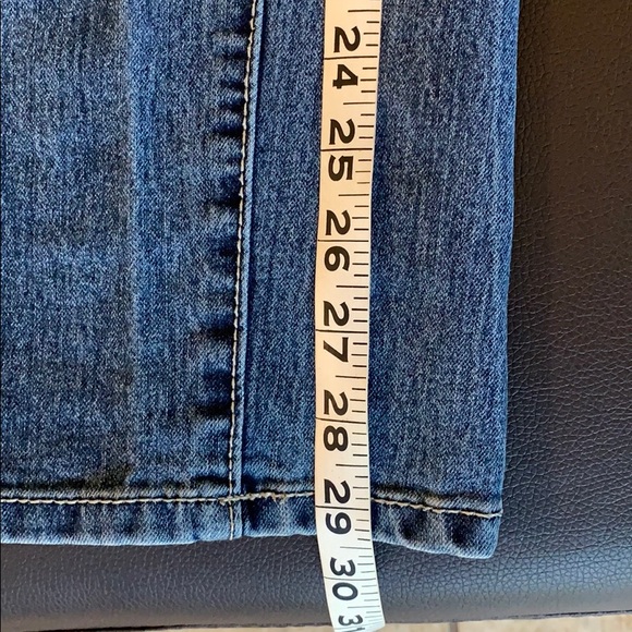 Jeans - Picture 6 of 7